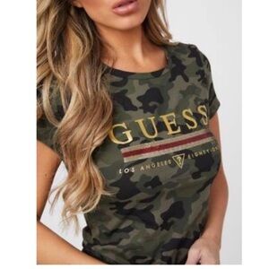 Guess Women's Sterling Gold Sequin Logo Camo Tee size L